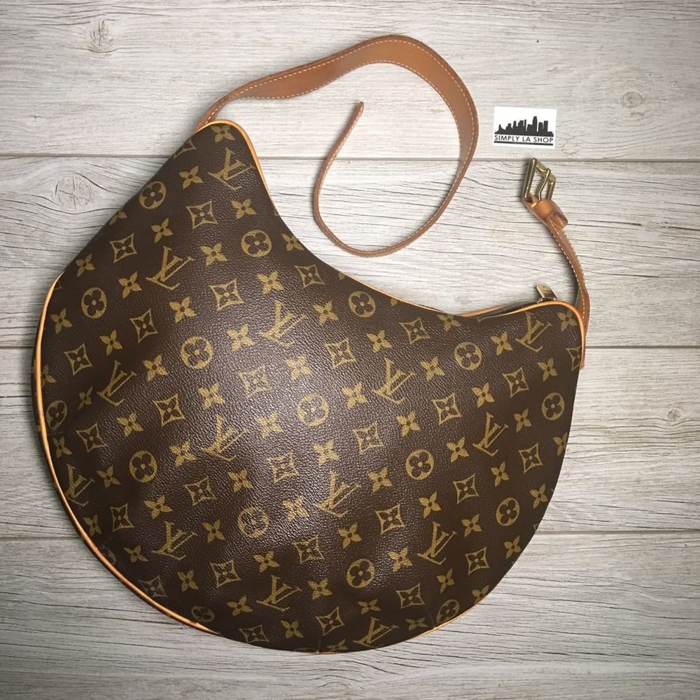 *SOLD* Louis Vuitton Croissant GM